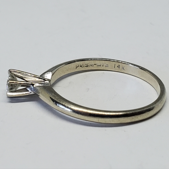 Vintage Prism-Lite Diamond 14k White Gold Engagement Ring - Picture 4 of 12